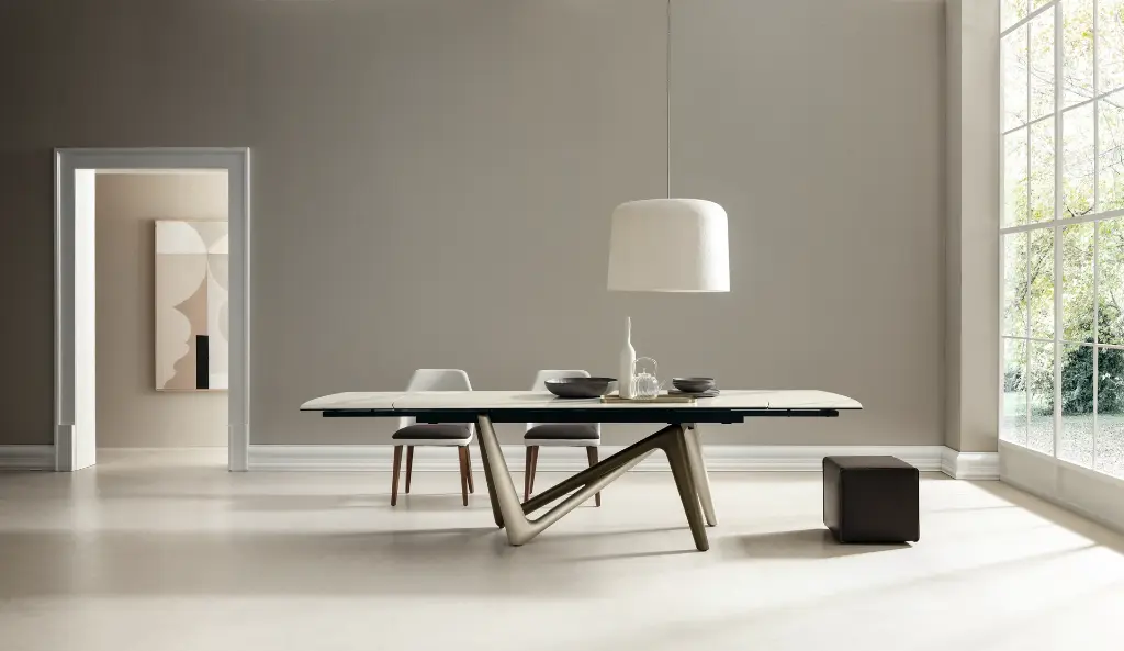 TABLE ESSE