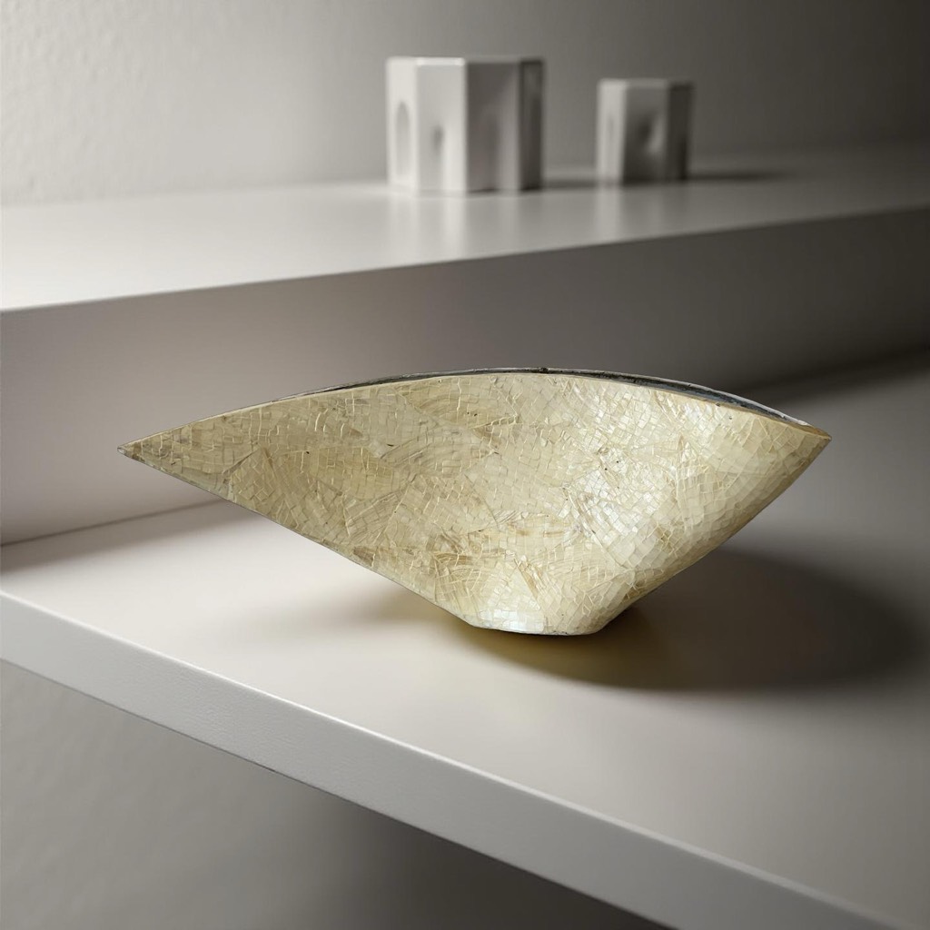 VASE NACREA