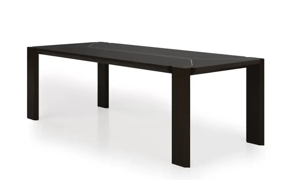 TABLE A MANGER NOVA